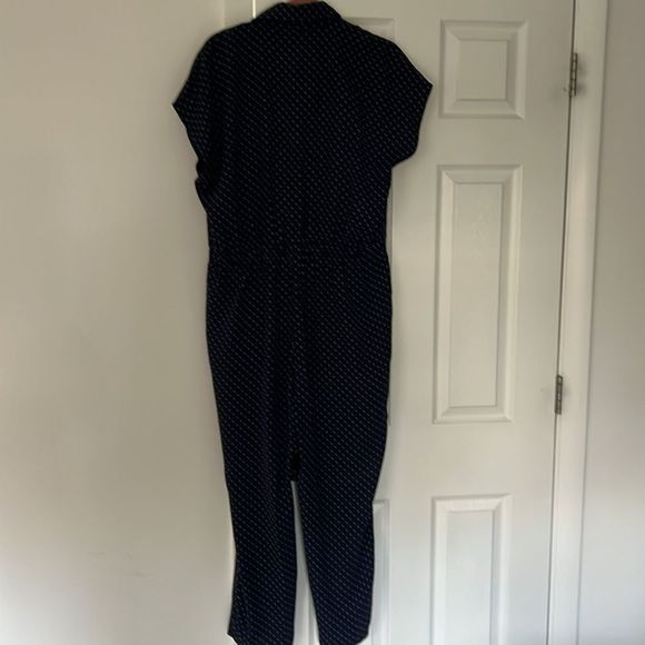 J. Crew Navy Faux Wrap Short Sleeve Polka Dot Jumpsuit Size 10 - Picture 4 of 5